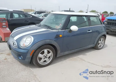 2009 Mini Cooper from USA, damaged, VIN WMWMF33509TW78295